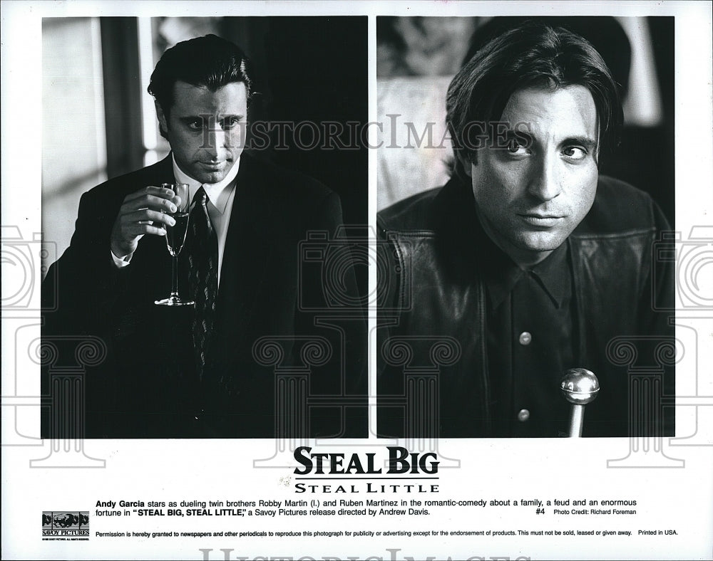 1995 Press Photo Actor Andy Garcia In "Steal Big Steal Little" - Historic Images