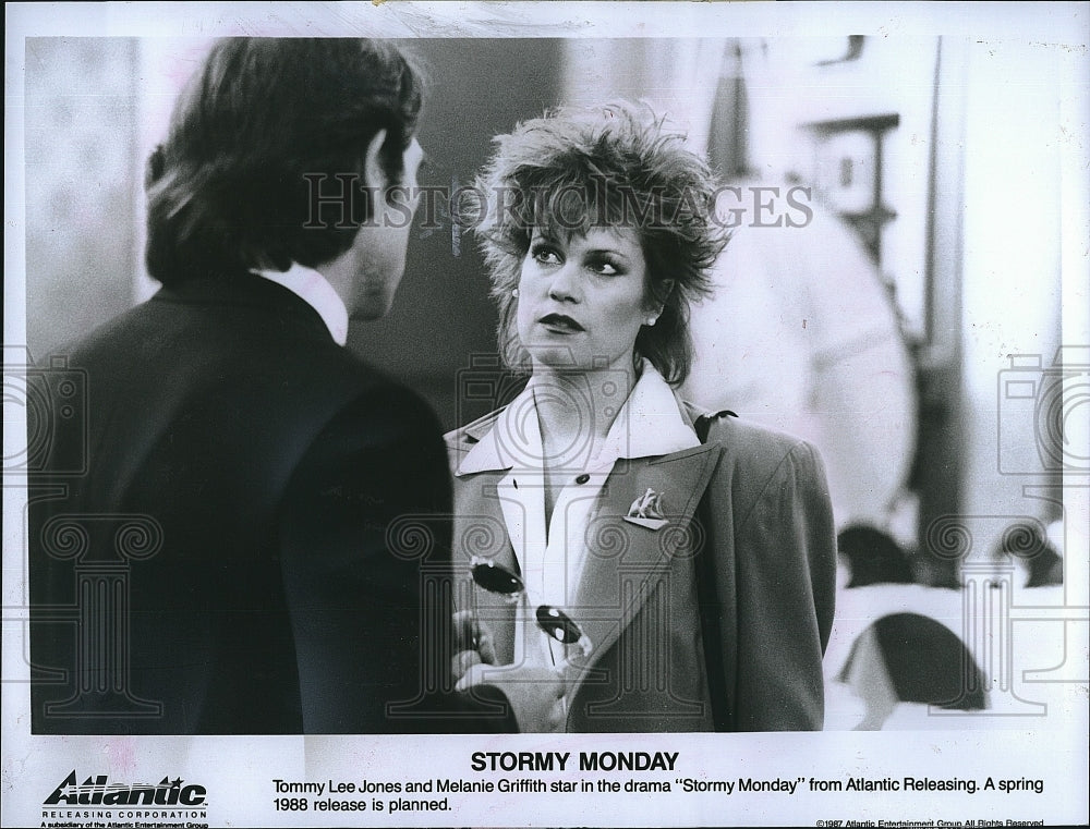 1988 Press Photo &quot;Stormy Monday&quot; Tommy Lee Jones &amp; Melanie Griffith- Historic Images