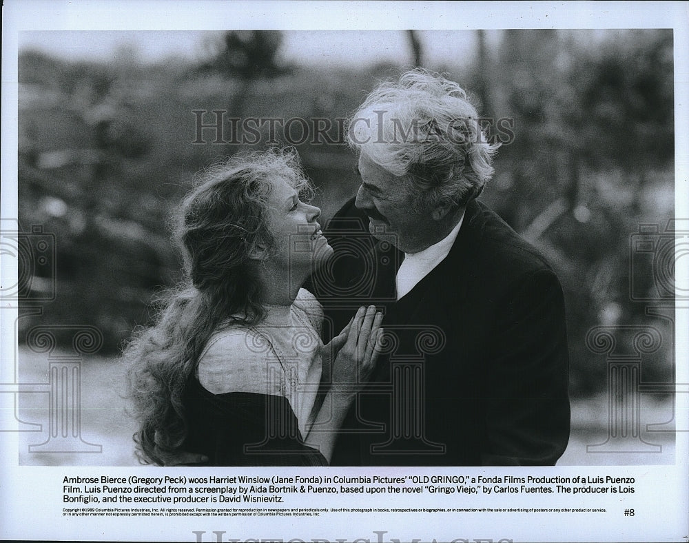 1988 Press Photo Actor Gregory Peck & Jane Fonda in "Old Gringo"- Historic Images