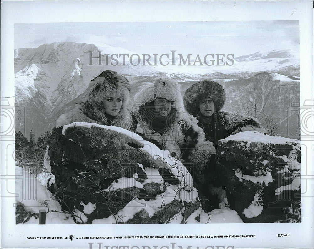 1985 Press Photo Dan Aykroyd and Chevy Chase in &quot;Spies Like Us&quot;- Historic Images