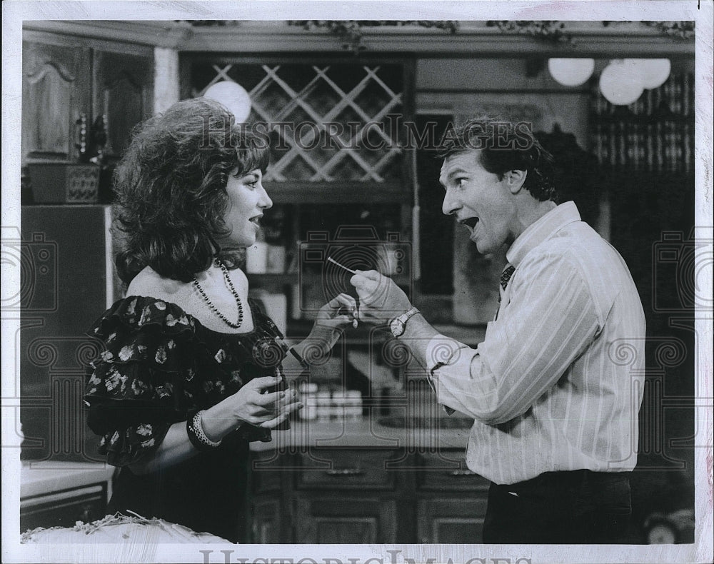 Press Photo Katey Sagal and Ed O&#39;Neill in &quot;Married with Children&quot; on FOX- Historic Images