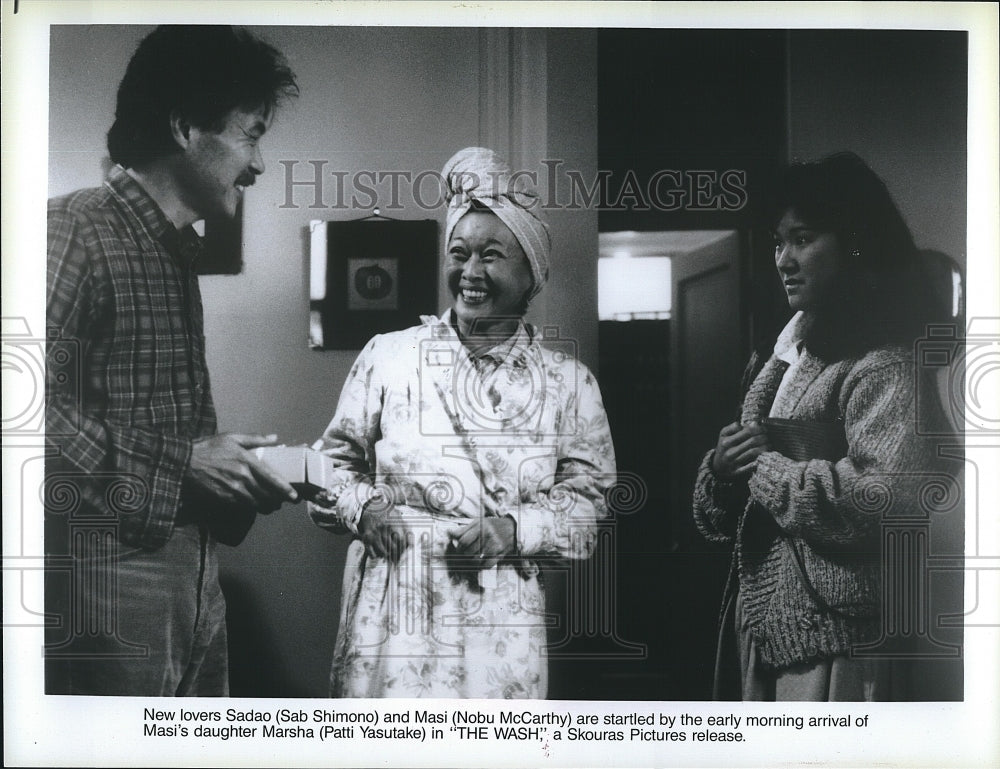 1988 Press Photo &quot;The Wash&quot; Nobu McCarthy, Sab Shimono, Patti Yasutake- Historic Images