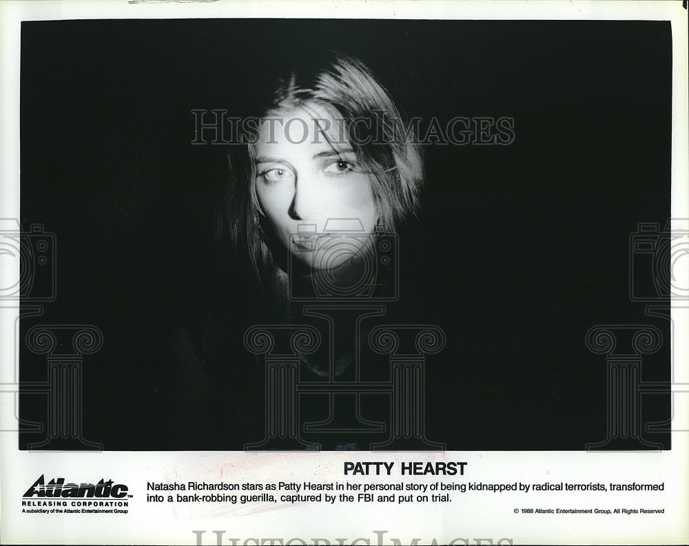 1988 Press Photo Natasha Richardson Actress Patty Hearst Film Movie Scene- Historic Images