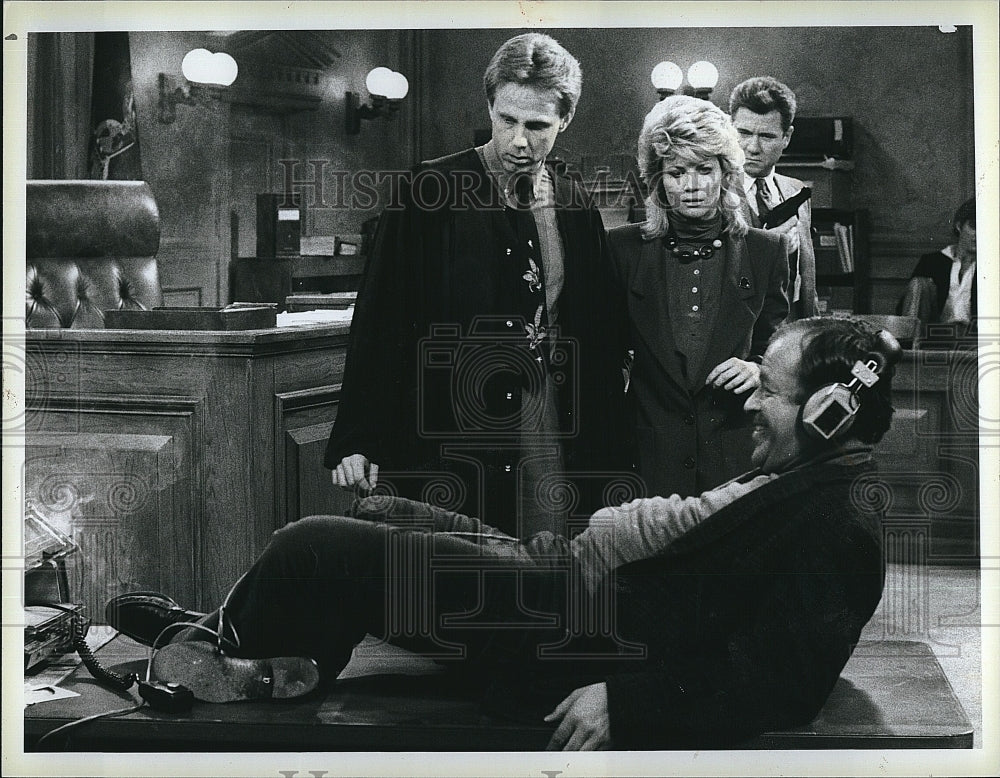 1985 Press Photo Harry Anderson, Kenneth Tigar, Markie Post &quot;Night Court&quot;- Historic Images