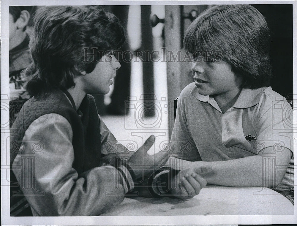 1981 Press Photo Tony LaTorre, Adam Rich &quot;Code Red&quot;- Historic Images