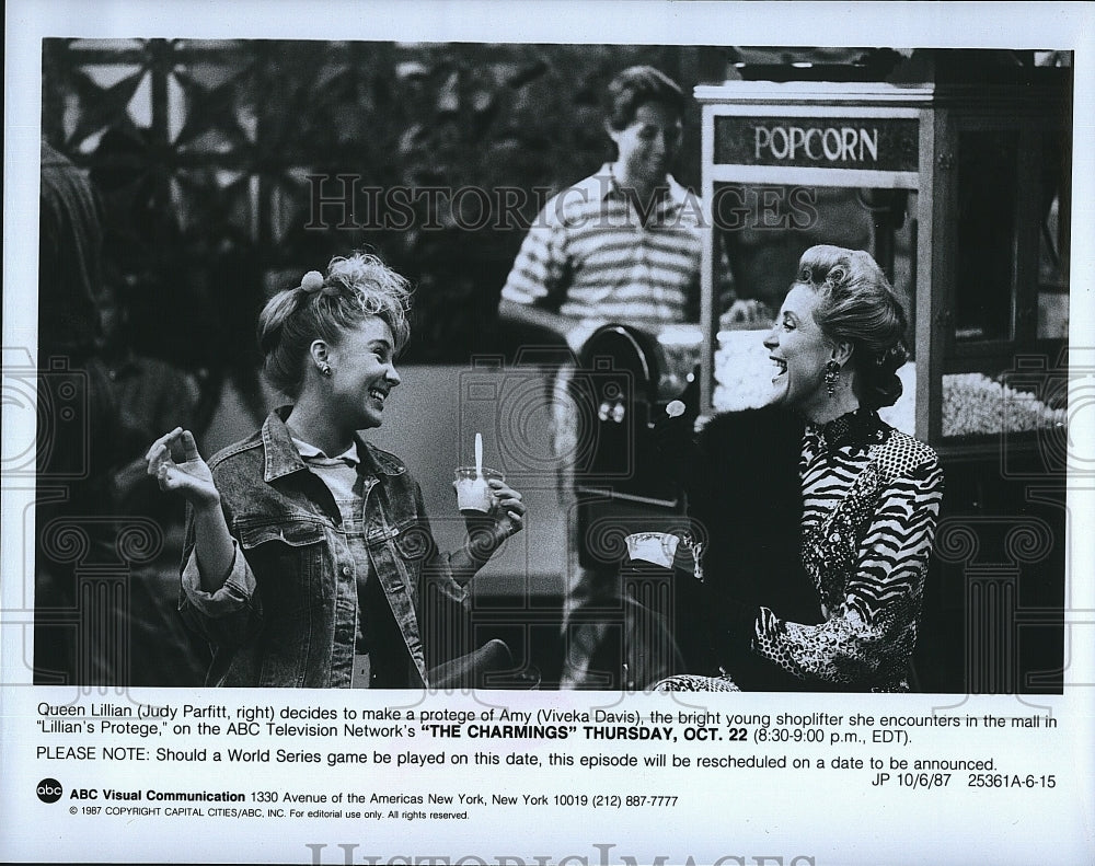 1987 Press Photo Judy Parfitt Viveka Davis Actress The Charmings TV Show Series- Historic Images