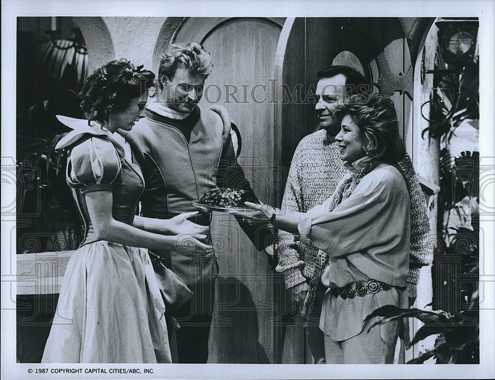1987 Press Photo Caitlin O'Heaney Christopher Rick Paul Eiding Dori Brenner- Historic Images