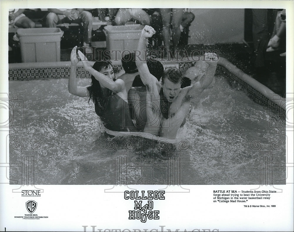 1989 Press Photo Ohio State, Univ. of Michigan, "College Mad House"- Historic Images