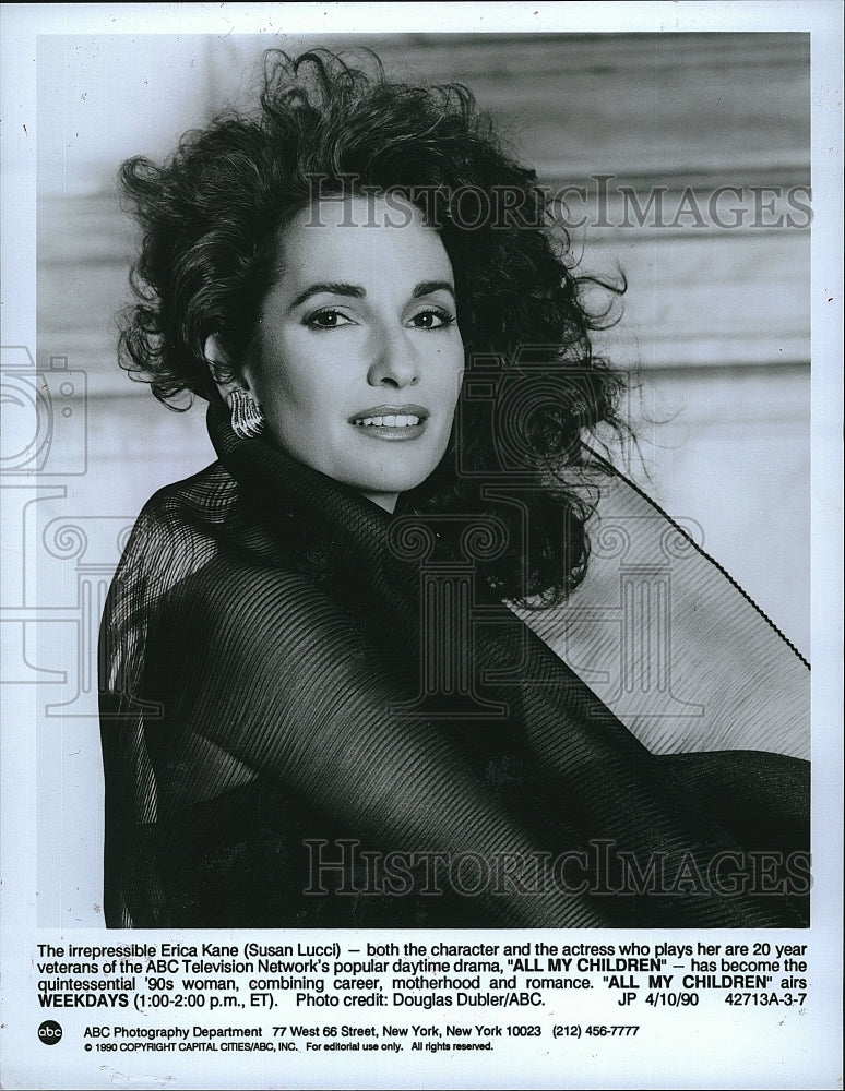 1990 Press Photo Susan Lucci and Erica Kane in "All My Children".- Historic Images