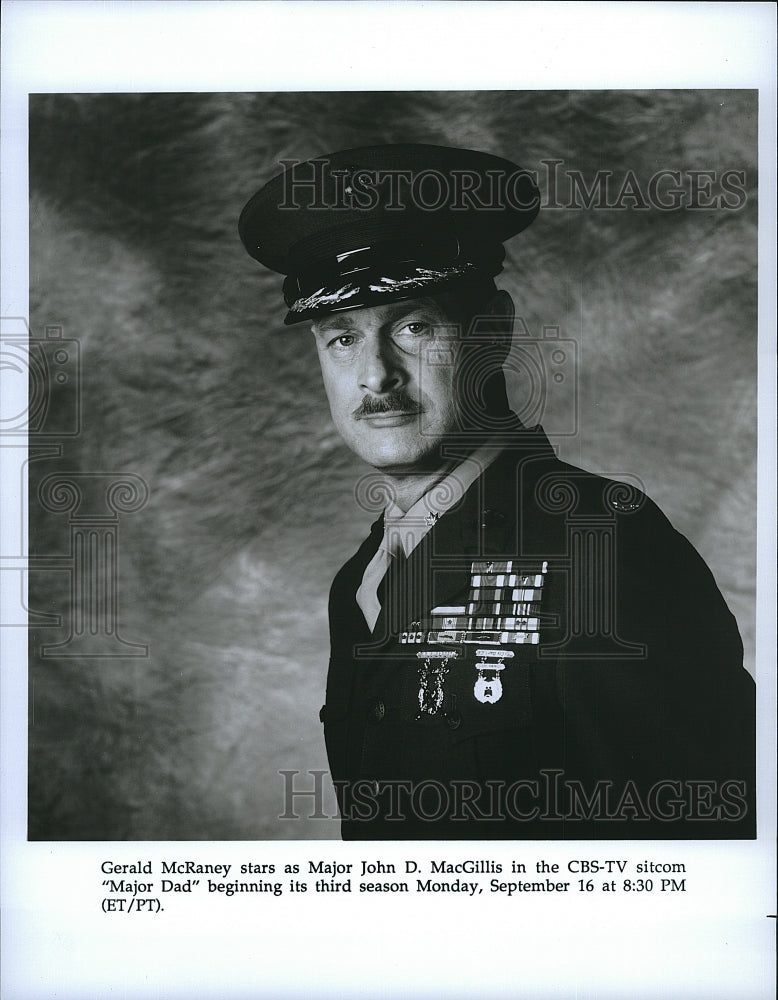 Press Photo Gerald McRaney as Maj.John D. MacGillis  in CBS-TV  &quot;Major Dad&quot;.- Historic Images