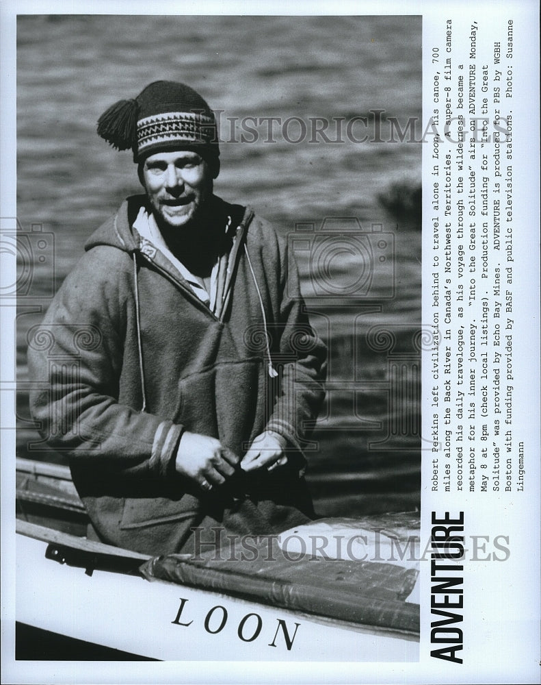 Press Photo Robert Perkins in his canoe, Loon, along the Back River in Canada- Historic Images