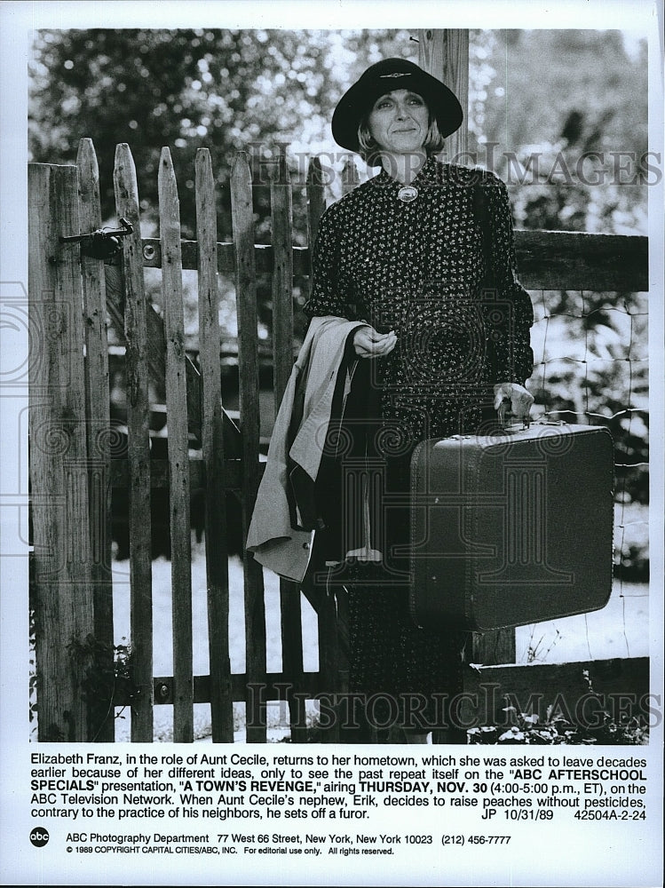 1989 Press Photo Actress Elizabeth Franz in &quot;A Town&#39;s Revenge&quot;- Historic Images