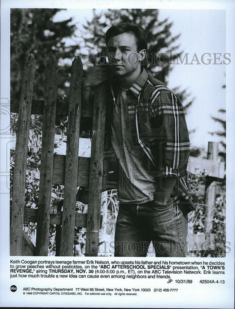 1989 Press Photo Actor Keith Coogan in &quot;A Town&#39;s Revenge&quot;- Historic Images