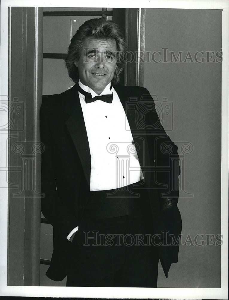 1987 Press Photo Actor Winston Recker in &quot;Adderfly&quot;- Historic Images