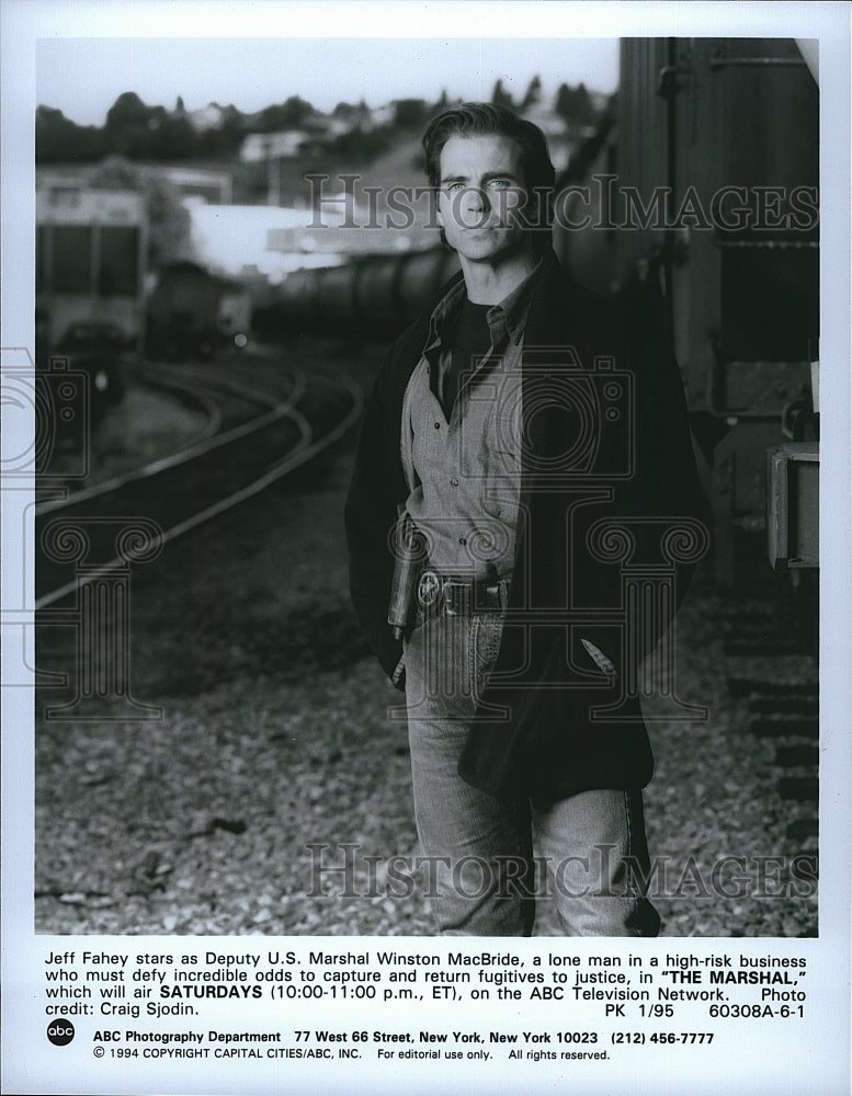 1995 Press Photo Jeff Fahey in The Marshal- Historic Images