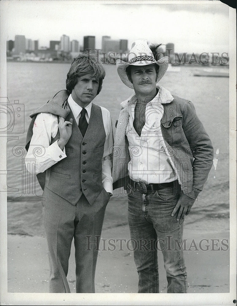 1981 Press Photo Actor Jameson Parker &amp; Gerald McRaney In &quot;Simon &amp; Simon&quot;- Historic Images