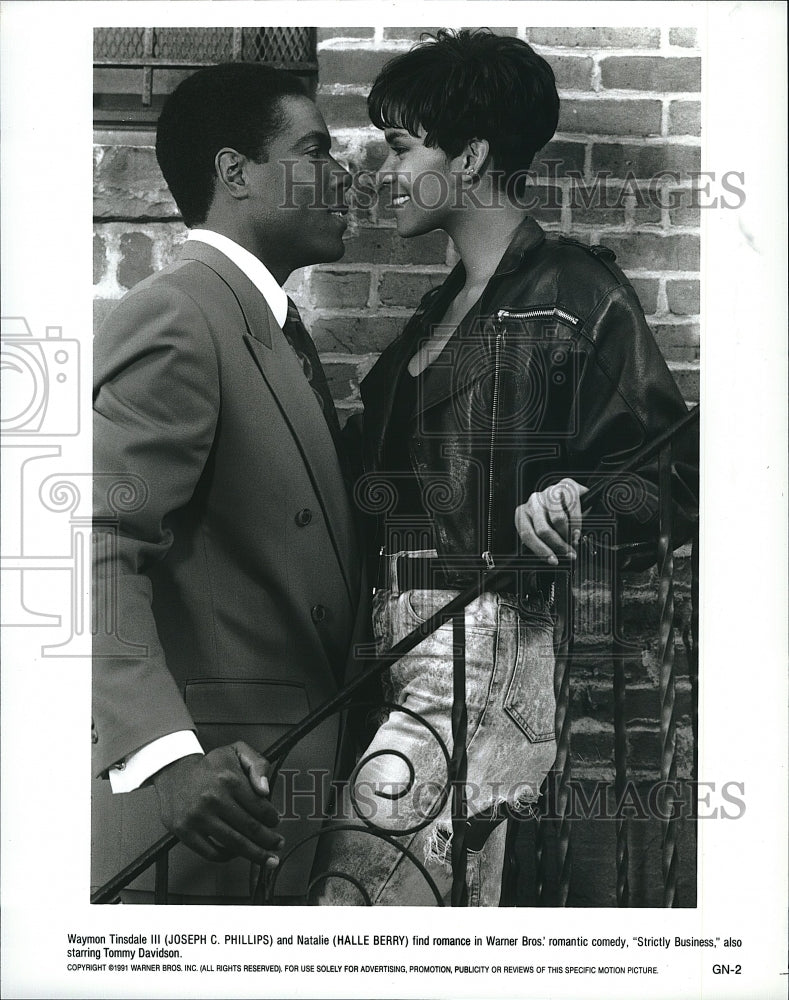 1991 Press Photo &quot;Strictly Business&quot;  Joseph C Phillips &amp; Halle Berry- Historic Images