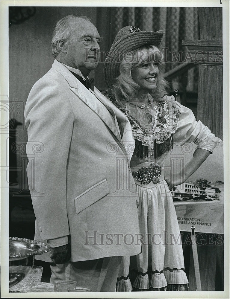 1984 Press Photo John Houseman Trouble With grandfather Misty Rowe Silver Spoons- Historic Images