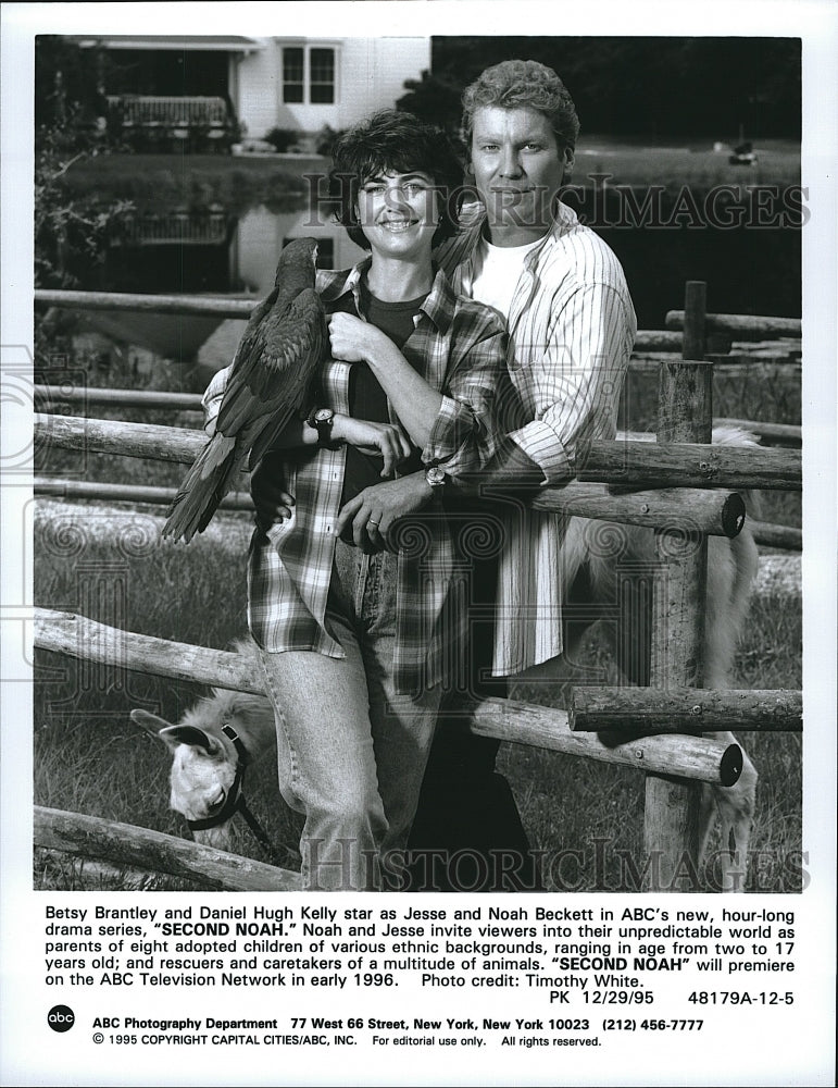 1995 Press Photo "Second Noah"Betsy Brantley & Daniel Hugh Kelly- Historic Images