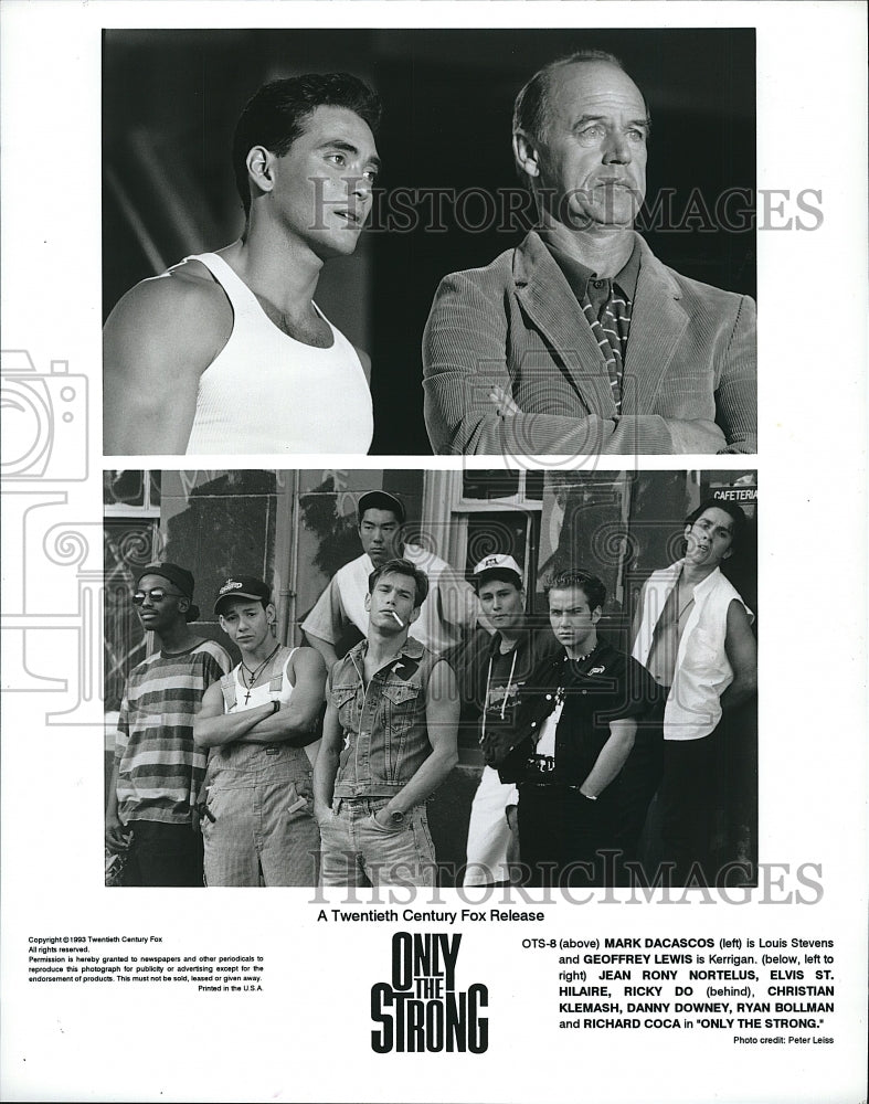 1993 Press Photo Mark Dacascos and Geoffrey Lewis in &quot;Only the Strong&quot;- Historic Images