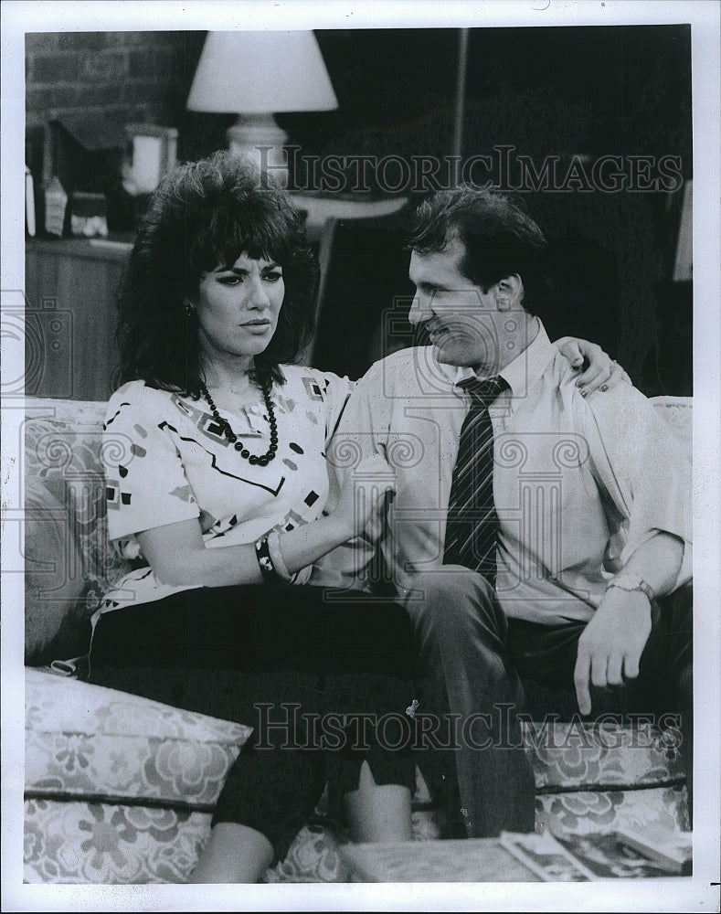 1987 Press Photo Katey Sagal and Ed O&#39;Neill in Married With Children- Historic Images