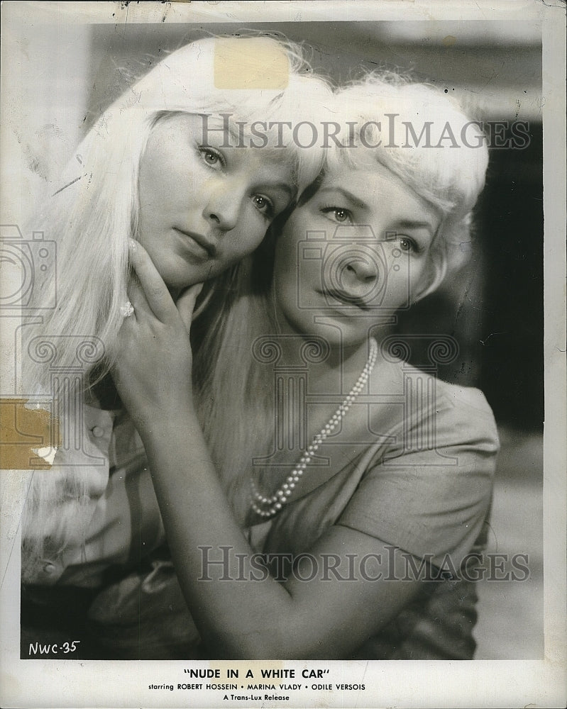 1960 Press Photo &quot;Nude in a White Car&quot;Marina Vlady &amp; Odile Versois- Historic Images