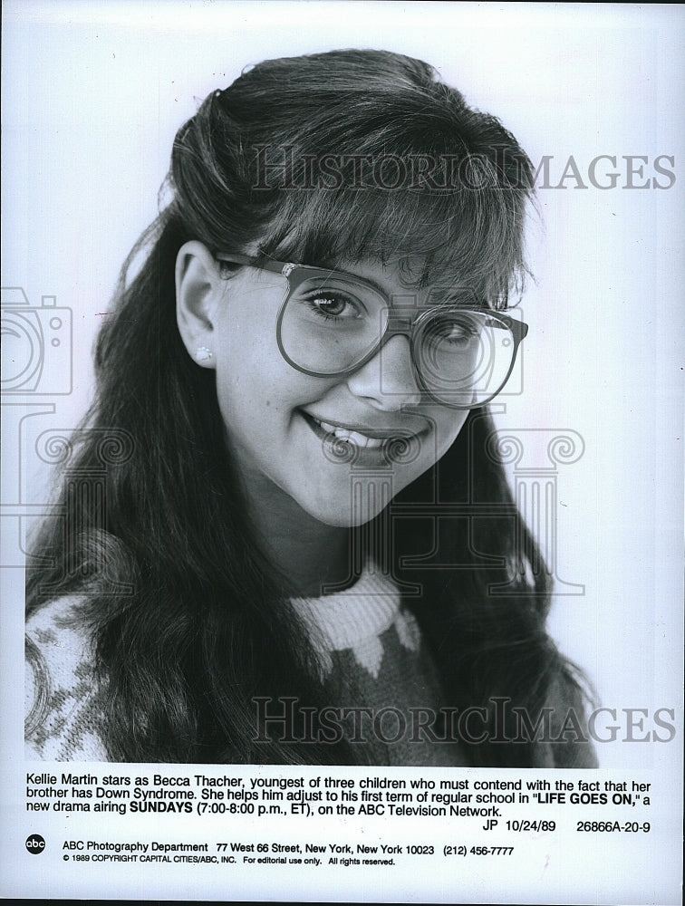 1989 Press Photo Kellie Martin as Becca Thacher on &quot;Life Goes On&quot;- Historic Images