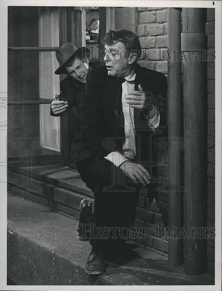 1989 Press Photo &quot;Night Court&quot; Harry Anderson &amp; John Astin- Historic Images