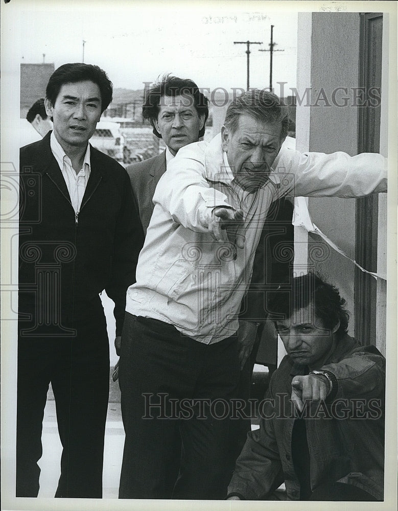 1981 Press Photo &quot;Quincy&quot; Jack Klugman ,Robert Ito,Joe Roman,Peter Virgo Jr- Historic Images