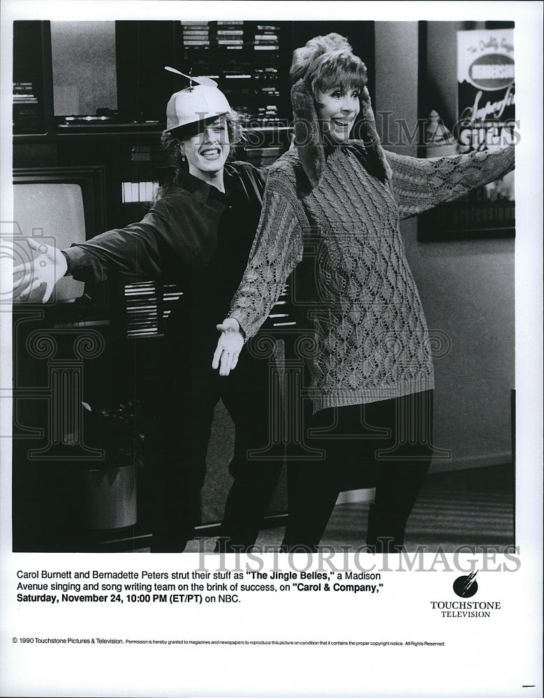 1990 Press Photo Bernadette Peters &amp; Carol Burnett Star In &quot;The Jingle Belles&quot;- Historic Images