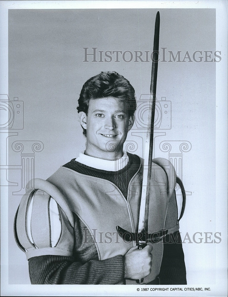 1987 Press Photo Christopher Rich American Actor Charmings TV Show Sitcom- Historic Images