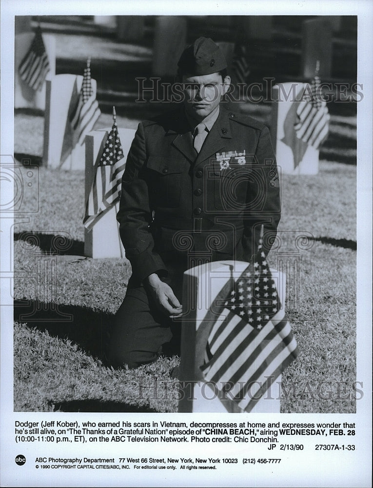 1990 Press Photo Actor Jeff Kober in &quot;China Beach&quot;- Historic Images