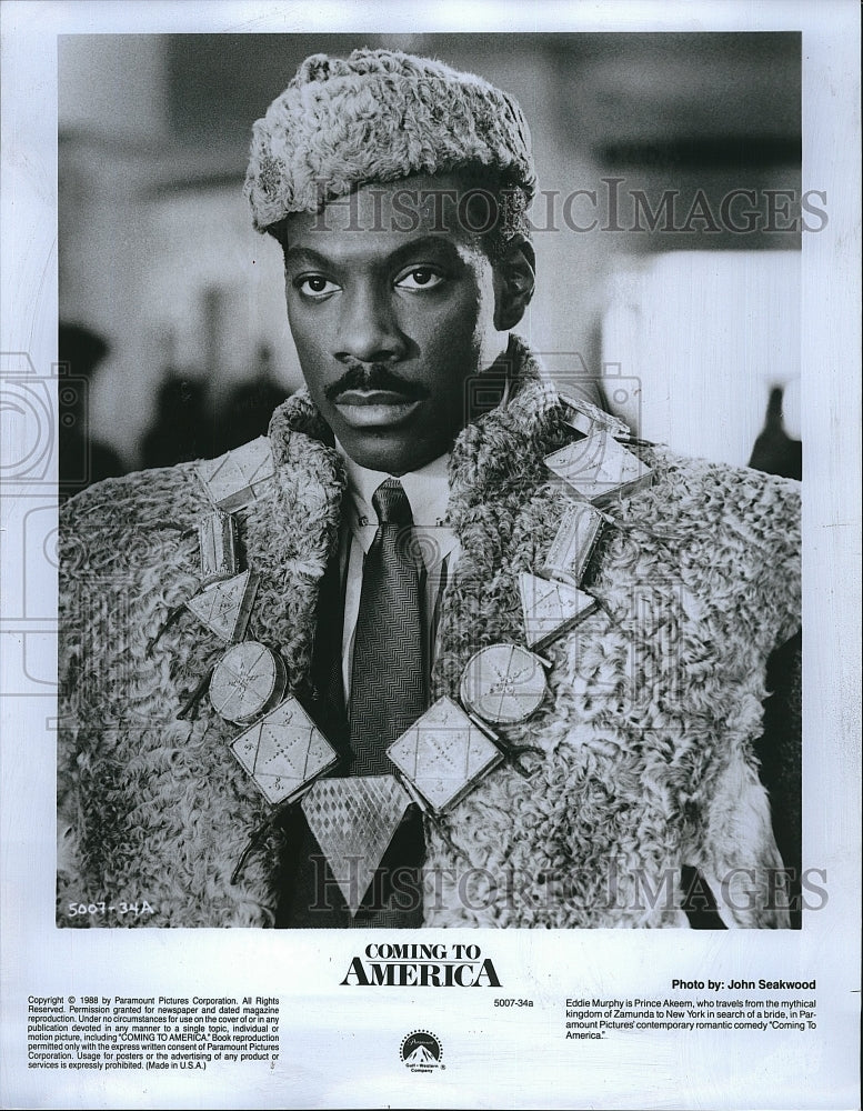 1988 Press Photo Eddie Murphy American Actor Coming To America Movie Film- Historic Images