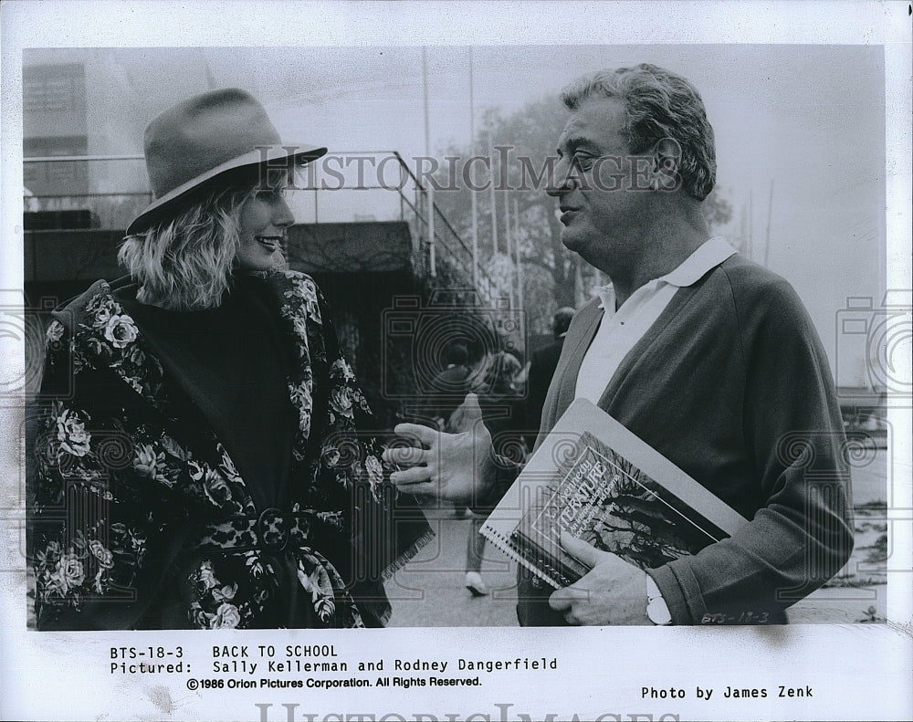 1986 Press Photo &quot;Back to School: Rodney Dangerfield &amp; Sally Kellerman- Historic Images