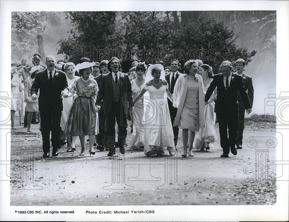 1995 Press Photo Nicholas Pryor Diane Baker Richard Thomas Kate McNeil Waltons- Historic Images