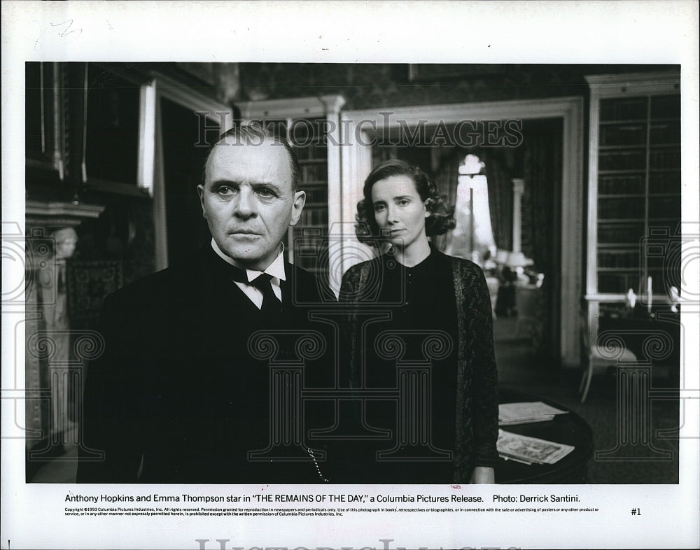 1993 Press Photo Anthony Hopkins &amp; Emma Thompson in &quot;The Remains of the Day&quot;- Historic Images