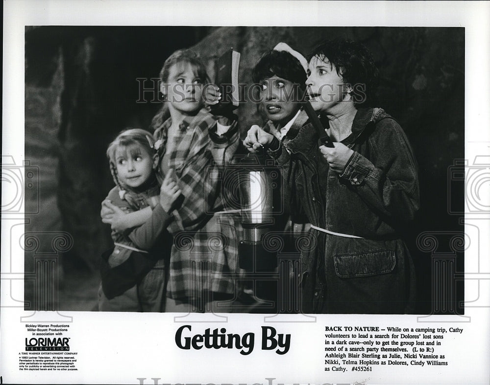 1993 Press Photo Ashleigh Blair Sterling, Nicki Vannice in &quot;Getting By&quot; - Historic Images