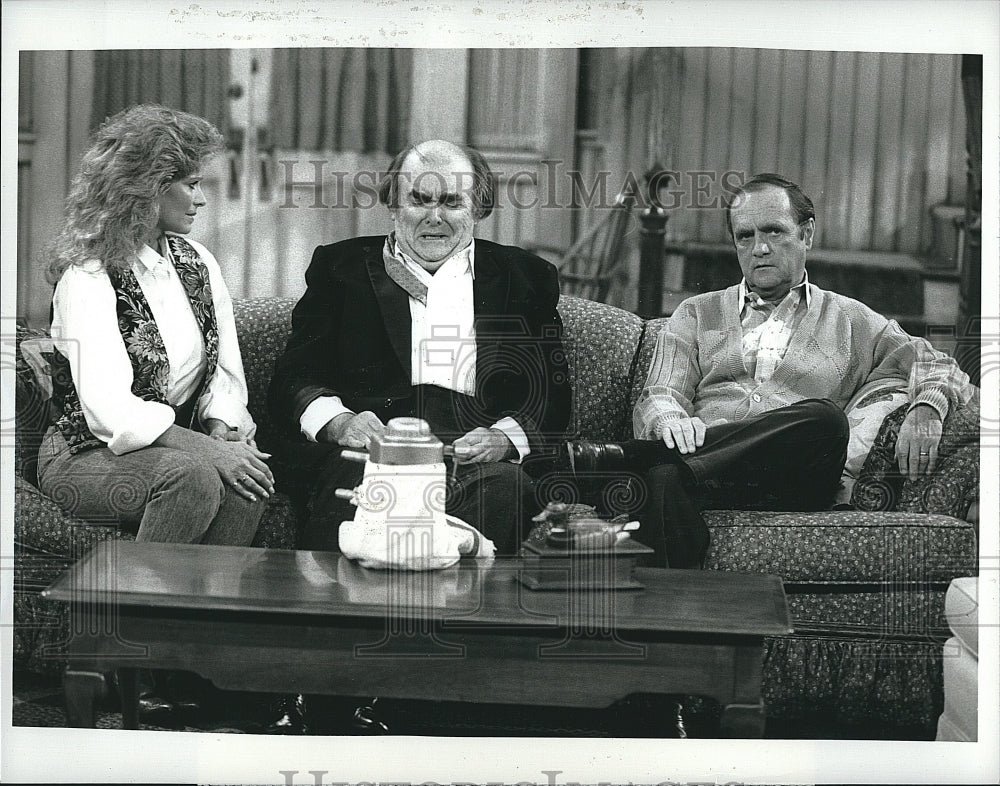 1989 Press Photo Actor Bob Newhart i&amp; Mary Frann in &quot;Newhart&quot;- Historic Images