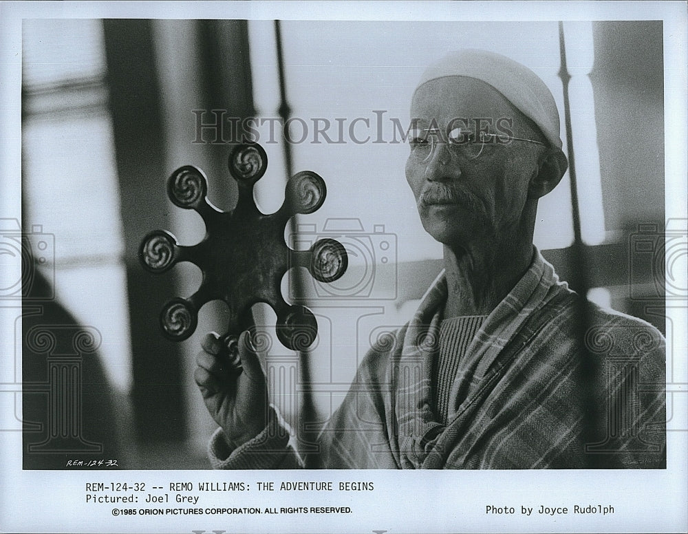 1985 Press Photo Remo Williams: The Adventure Begins Joel Grey- Historic Images