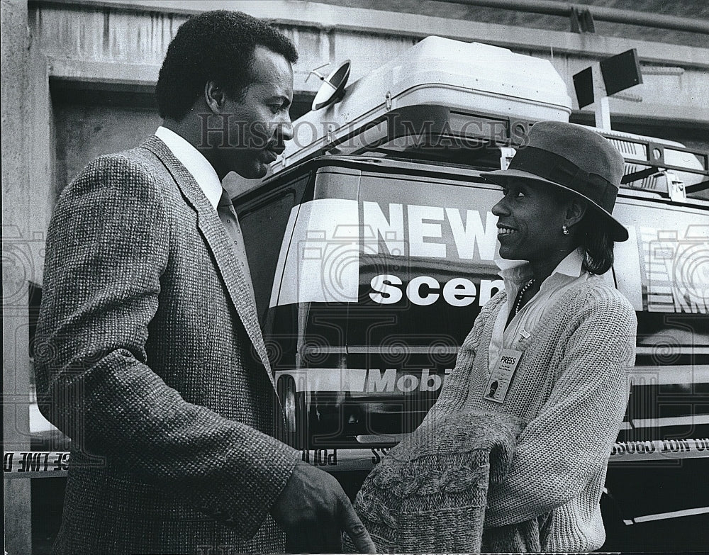 1987 Press Photo &quot;Hard Copy&quot; Conroy Giddeon &amp; Vernee Watson-Johnson- Historic Images