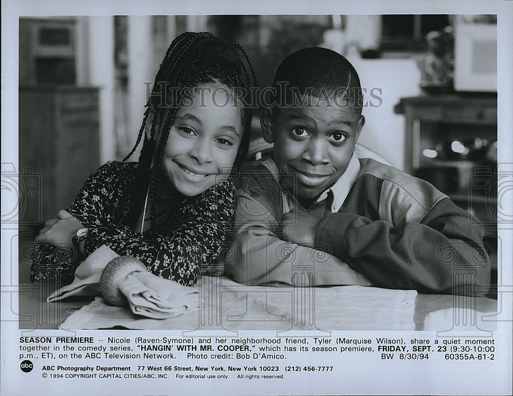 1994 Press Photo Actres Raven Simone in &quot;Hangin&#39; with Mr Cooper&quot;- Historic Images