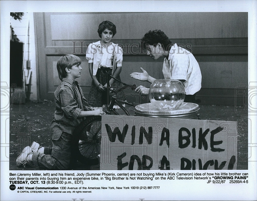 1987 Press Photo &quot;Growing Pains&quot; Kirk Cameron, Jeremy Miller, Summer Phoenix- Historic Images