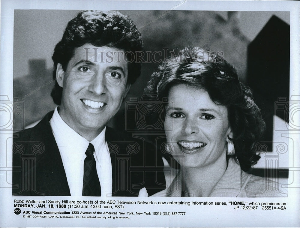 1987 Press Photo &quot;Home&quot; Rob Weller &amp; Sandy Hill- Historic Images