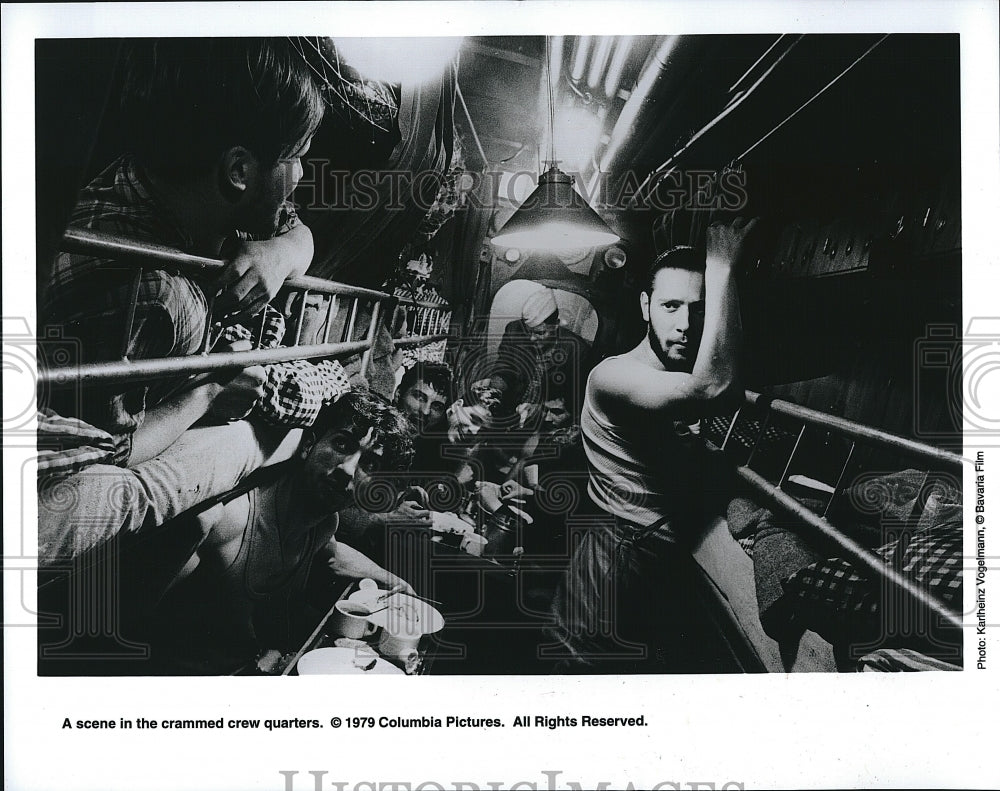 1979 Press Photo Scene from Crammed Crew Quarters- Historic Images