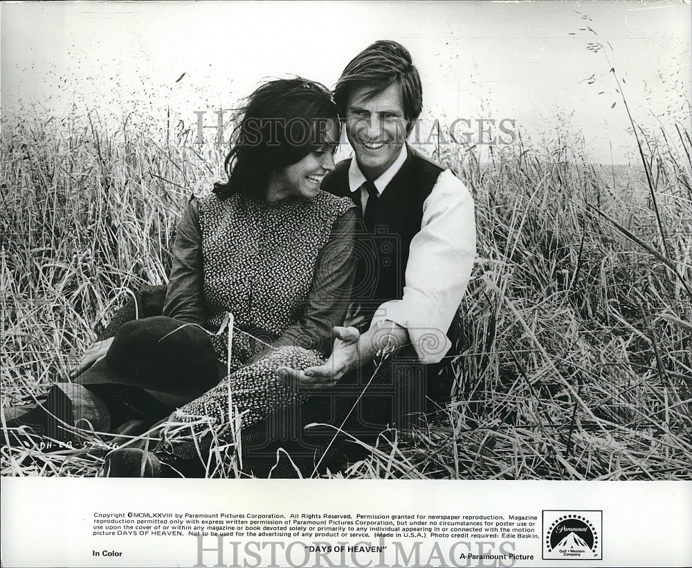 1978 Press Photo Richard Gere and Brook Adams in &quot;Days of Heaven&quot;- Historic Images