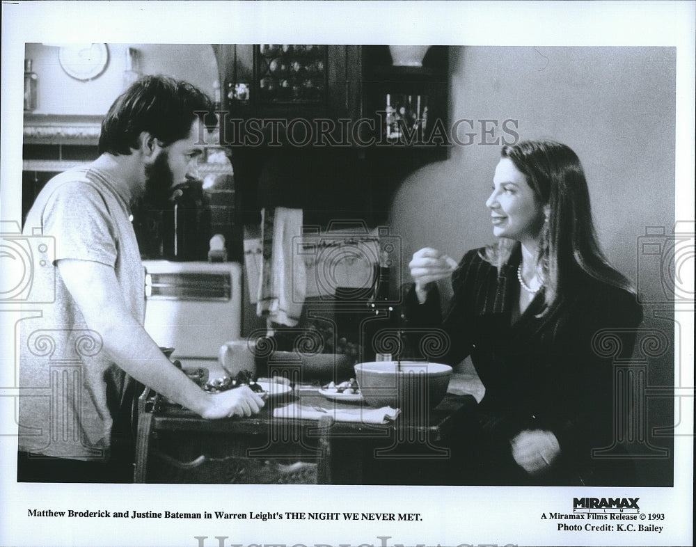 1993 Press Photo Matthew Broderick, Justine Bateman, "The Night We Never Met"- Historic Images