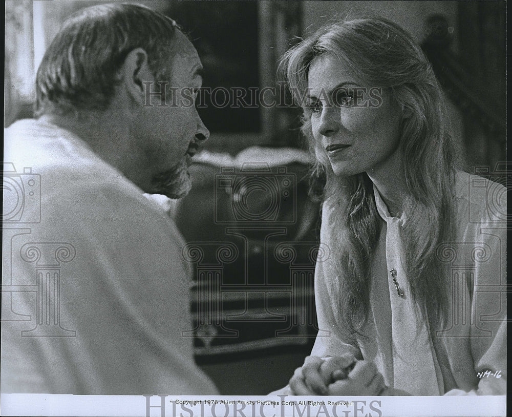 1976 Press Photo &quot;The Next Man&quot; Sean Connery &amp; Cornelia Sharpe- Historic Images