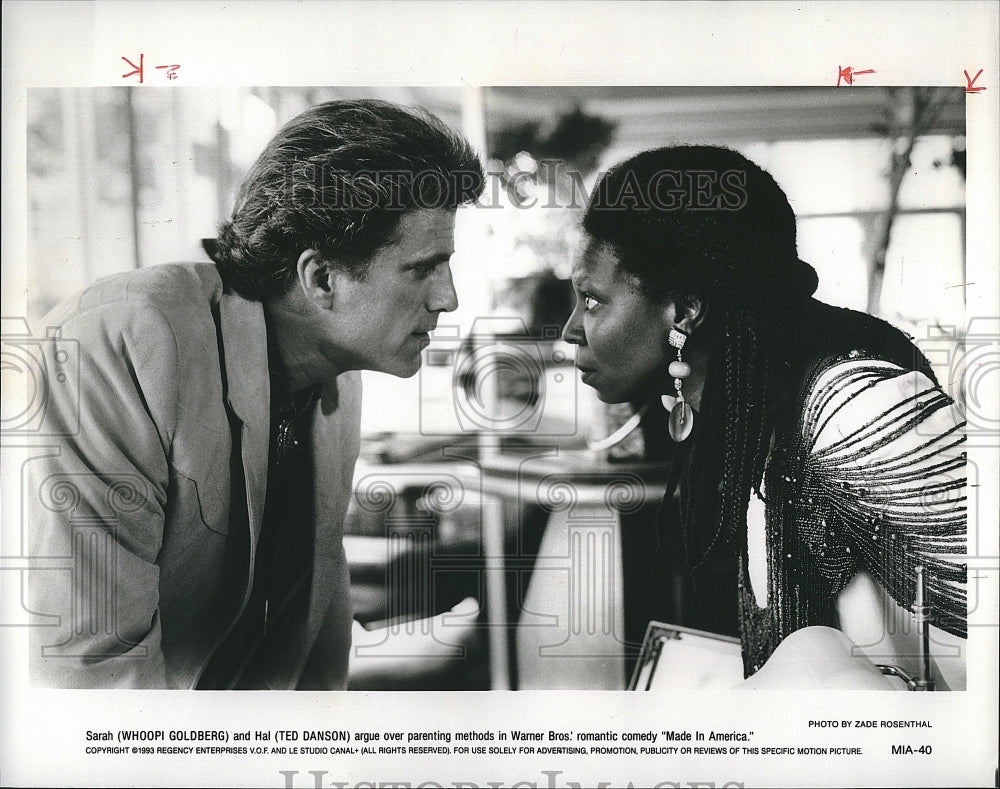 1993 Press Photo &quot;Made in America&quot; Whoopi Goldberg, Ted Danson- Historic Images