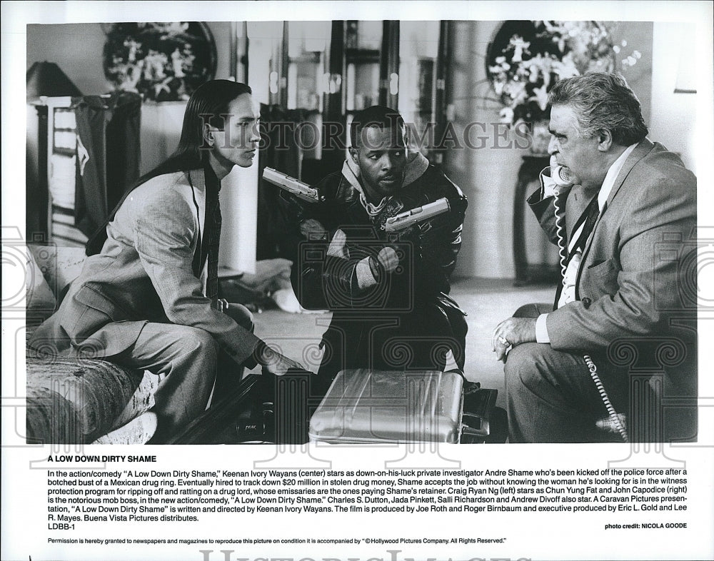 1994 Press Photo &quot;A Low Down Dirty Shame&quot;  Ivory Wayans,Craig Ryan,John Capodice- Historic Images