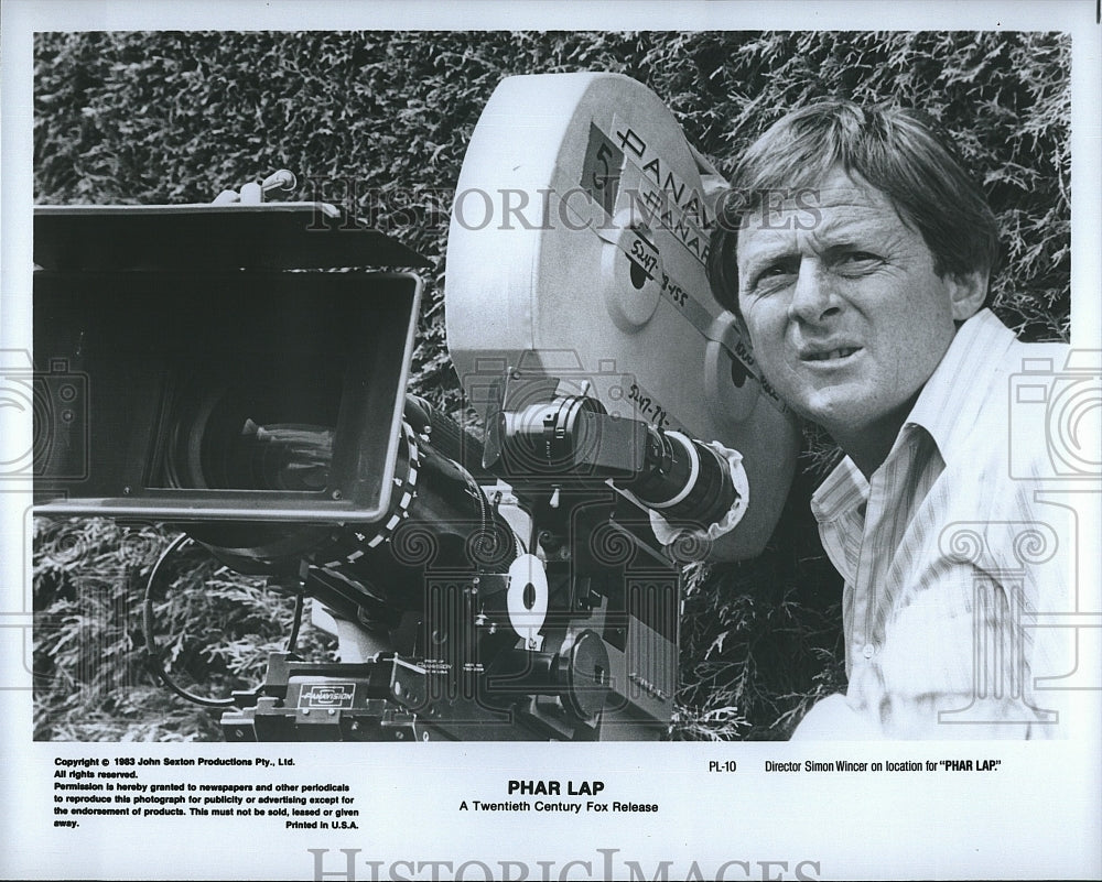 1983 Press Photo Simon Wincer Director On Location Filming Phar Lap Movie Film- Historic Images